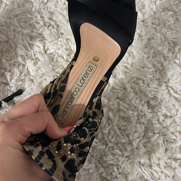 Italian heels, size 35 but 36 will be fine. Designer Gianmarco Lorenzi. - Picture 7 of 7